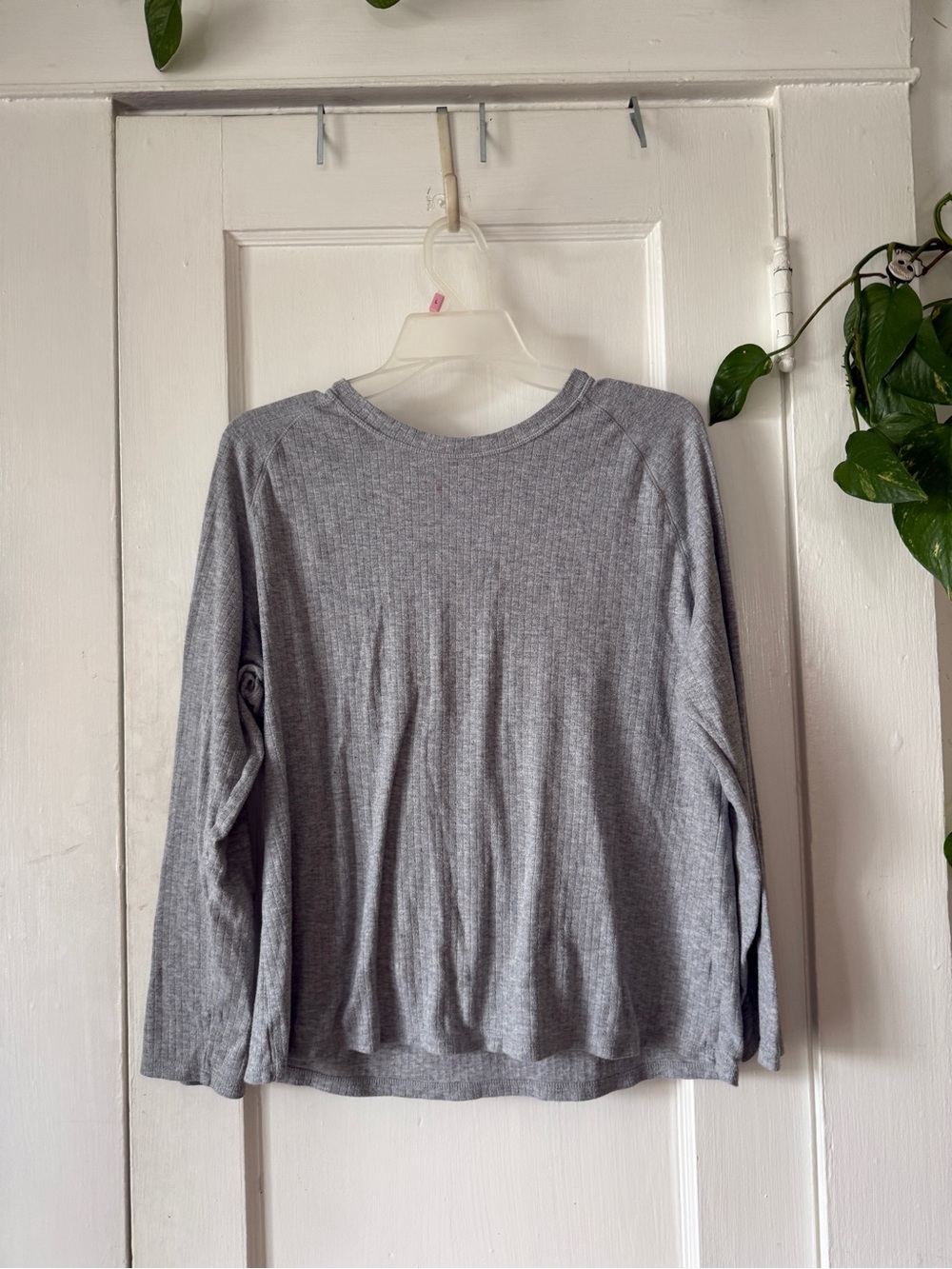 just be Gray Ribbed Crewneck Long Sleeve Top